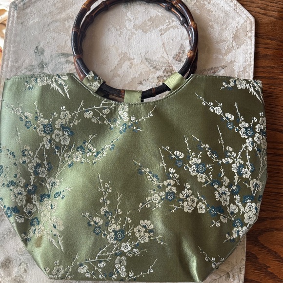 Oriental Green Floral Embroidered Handbag with Bamboo Handles- like NEW! - Picture 6 of 6